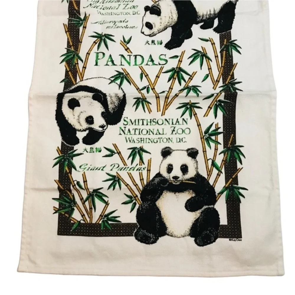 Smithsonian Nation Zoo Giant Panda Washington Dish Towel Animal Lover NEW